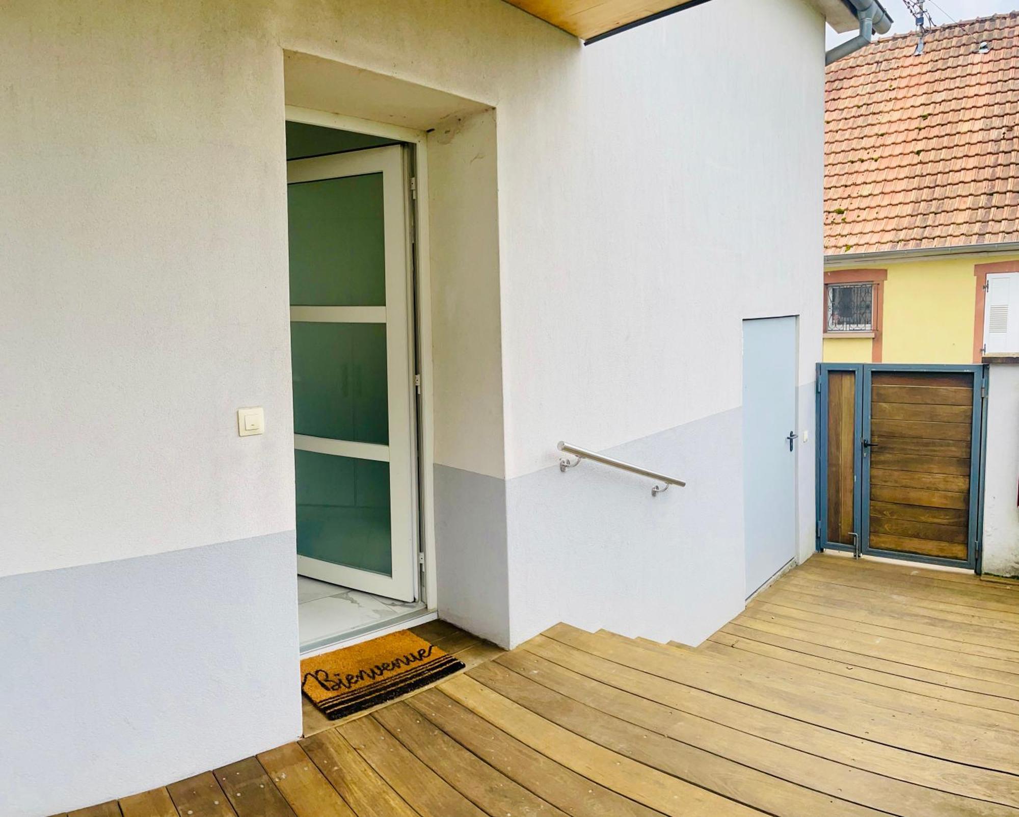 Spacieux, Lumineux Et Confortable Appartement